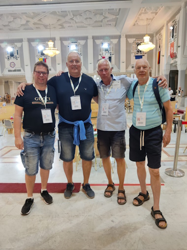 Joukkue pelipaikalla