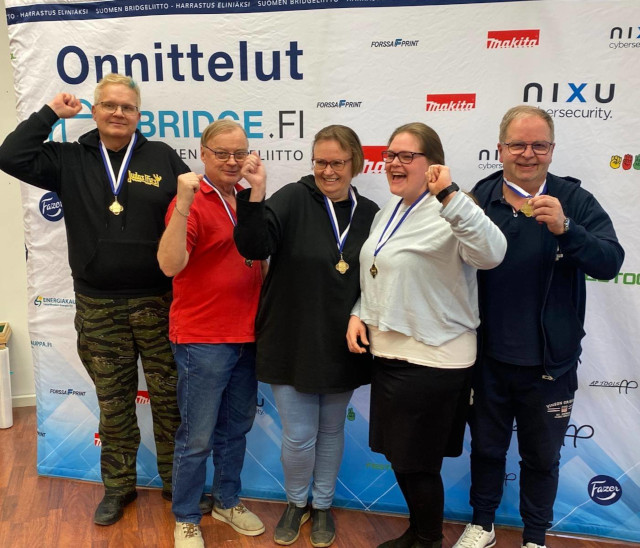Piraija: Pekka, Markku, Raija, Pia ja Mika